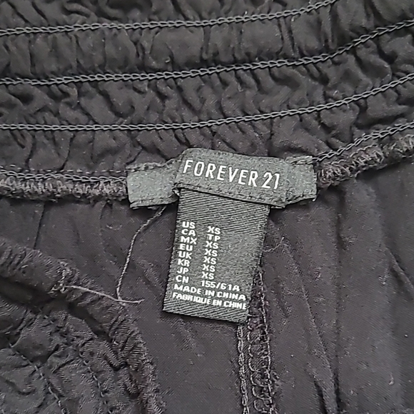 Forever 21 Black Rayon Shorts - Picture 2 of 10